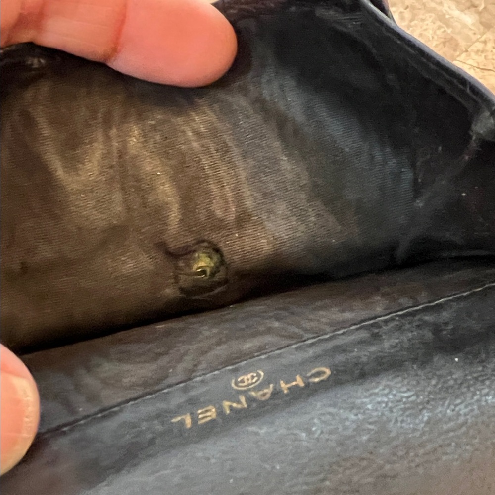 CHANEL Black Textured Leather Wallet GUC see all photos! - Picture 13 of 16